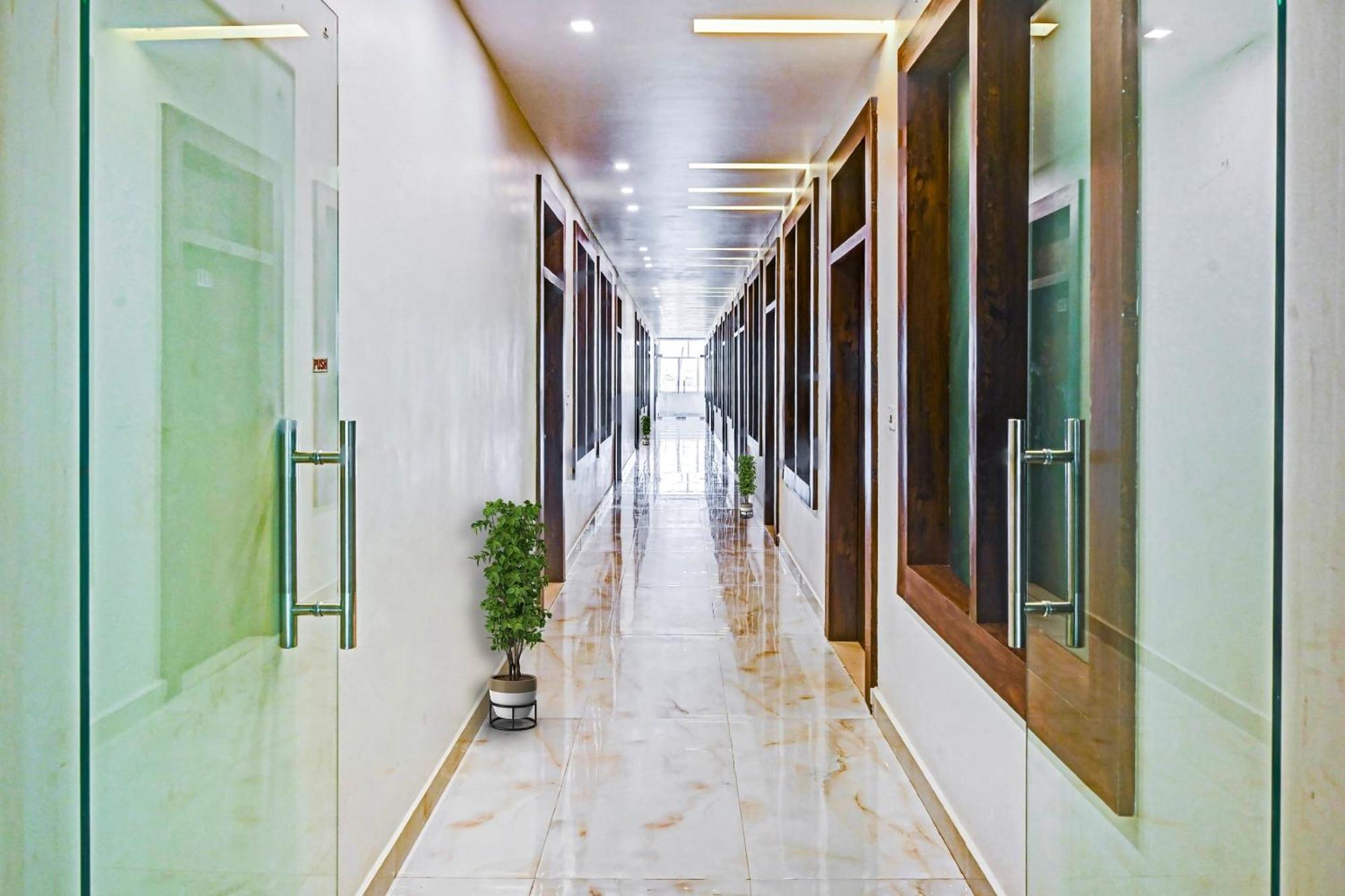 Sangam International Group Of Hotels Prayagraj Luaran gambar